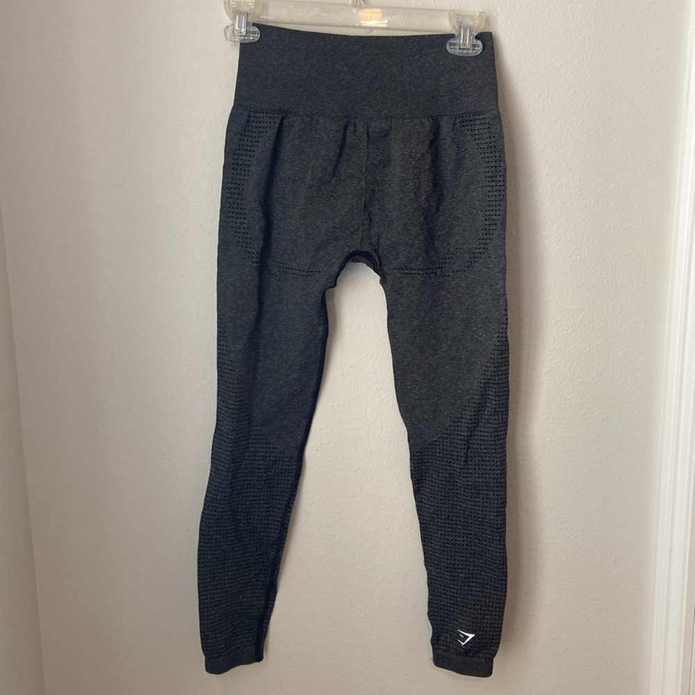Gymshark Black Leggings - Picture 3 of 4